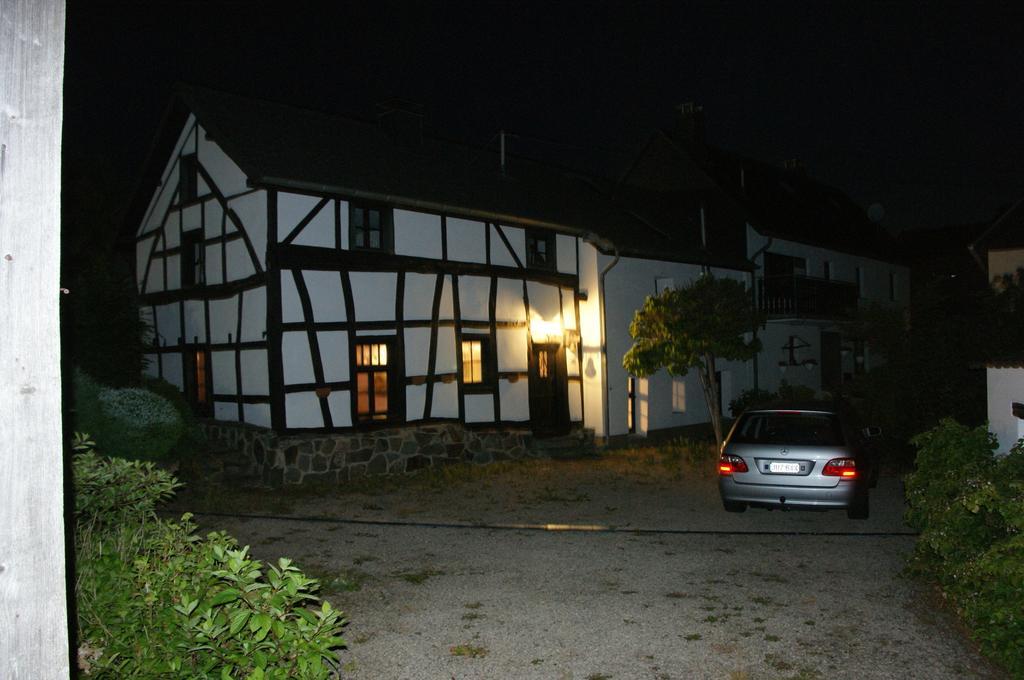 Authentiek Eifelhuis Hecken Kamer foto