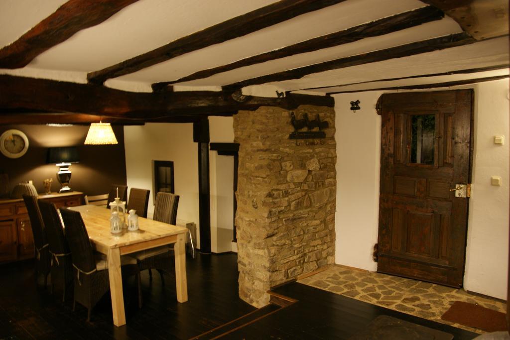 Authentiek Eifelhuis Hecken Buitenkant foto